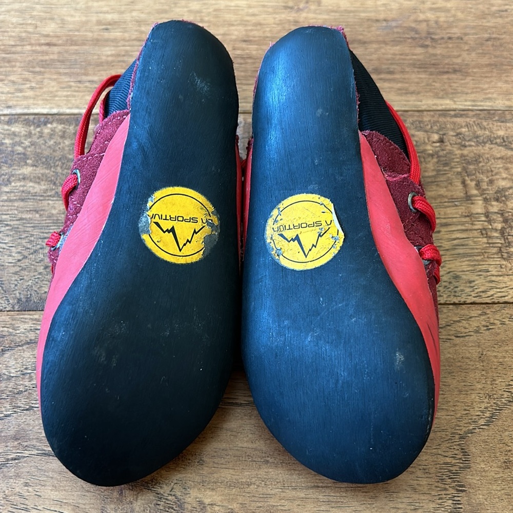 La Sportiva Kids Stickit Rock Climbing Shoes Chili Poppy Red Toddler Size 8-9 - Picture 9 of 10